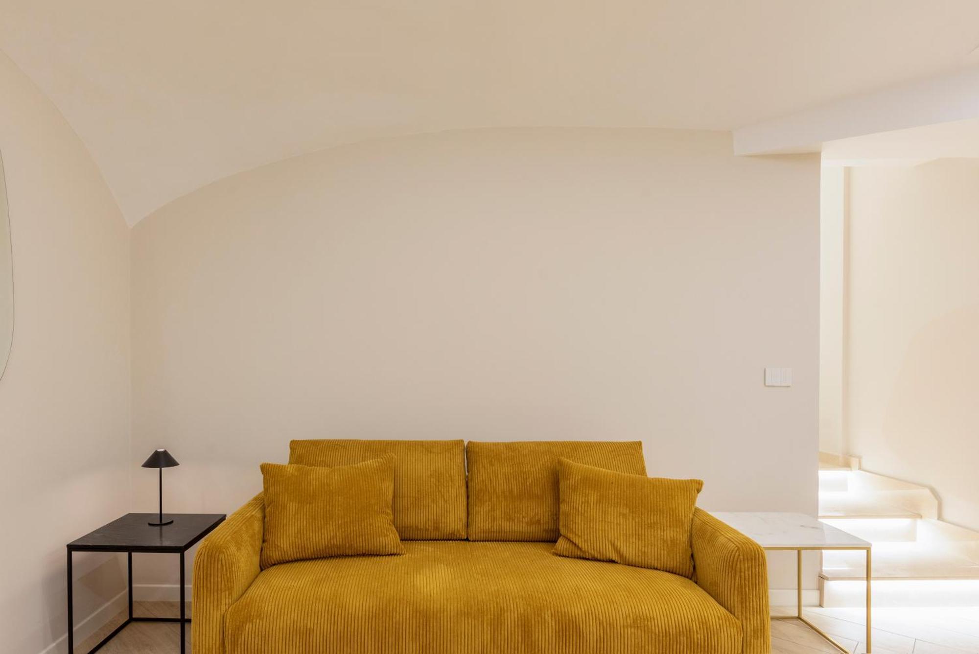 Chiatamone Seafront Apartamento *